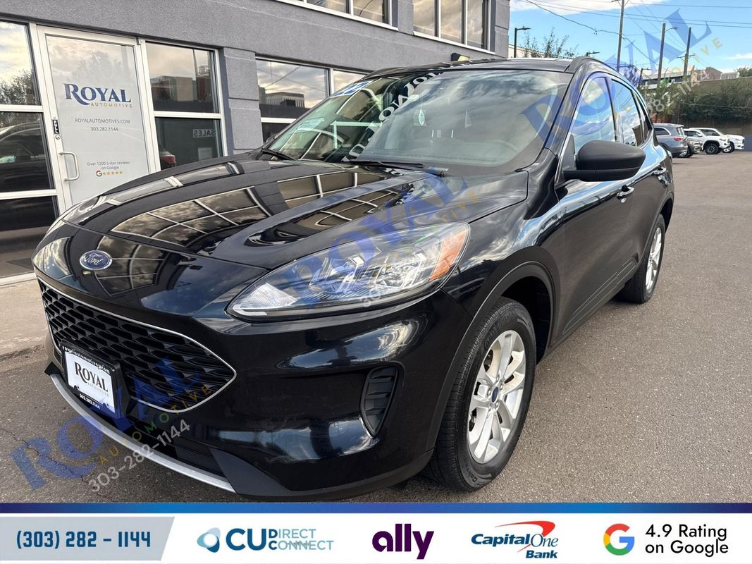 2022 Ford Escape SE FHEV