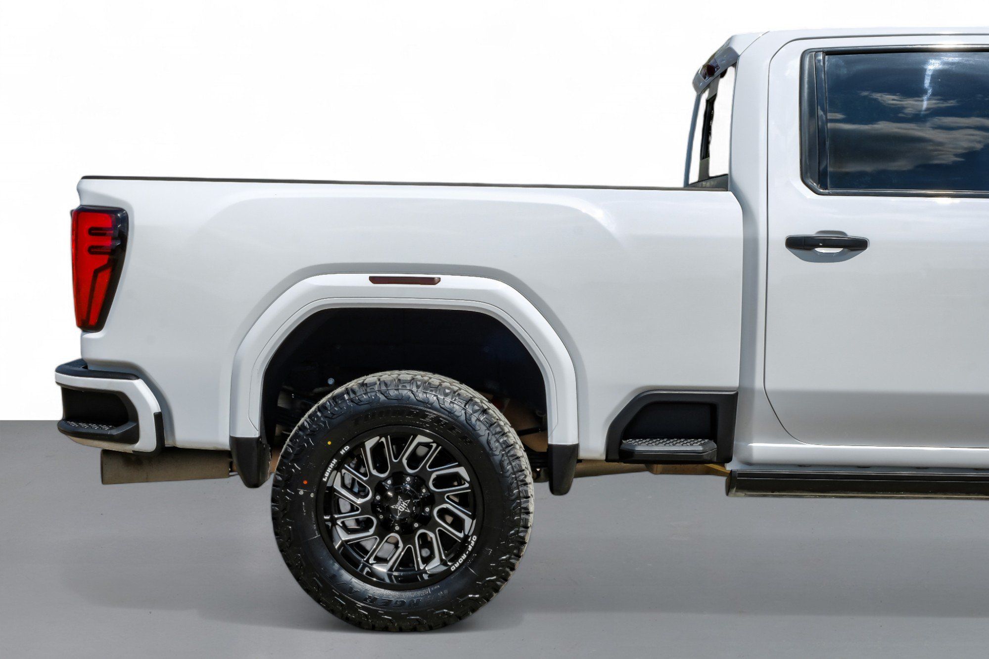 2024 Gmc Sierra HD Denali photo 3
