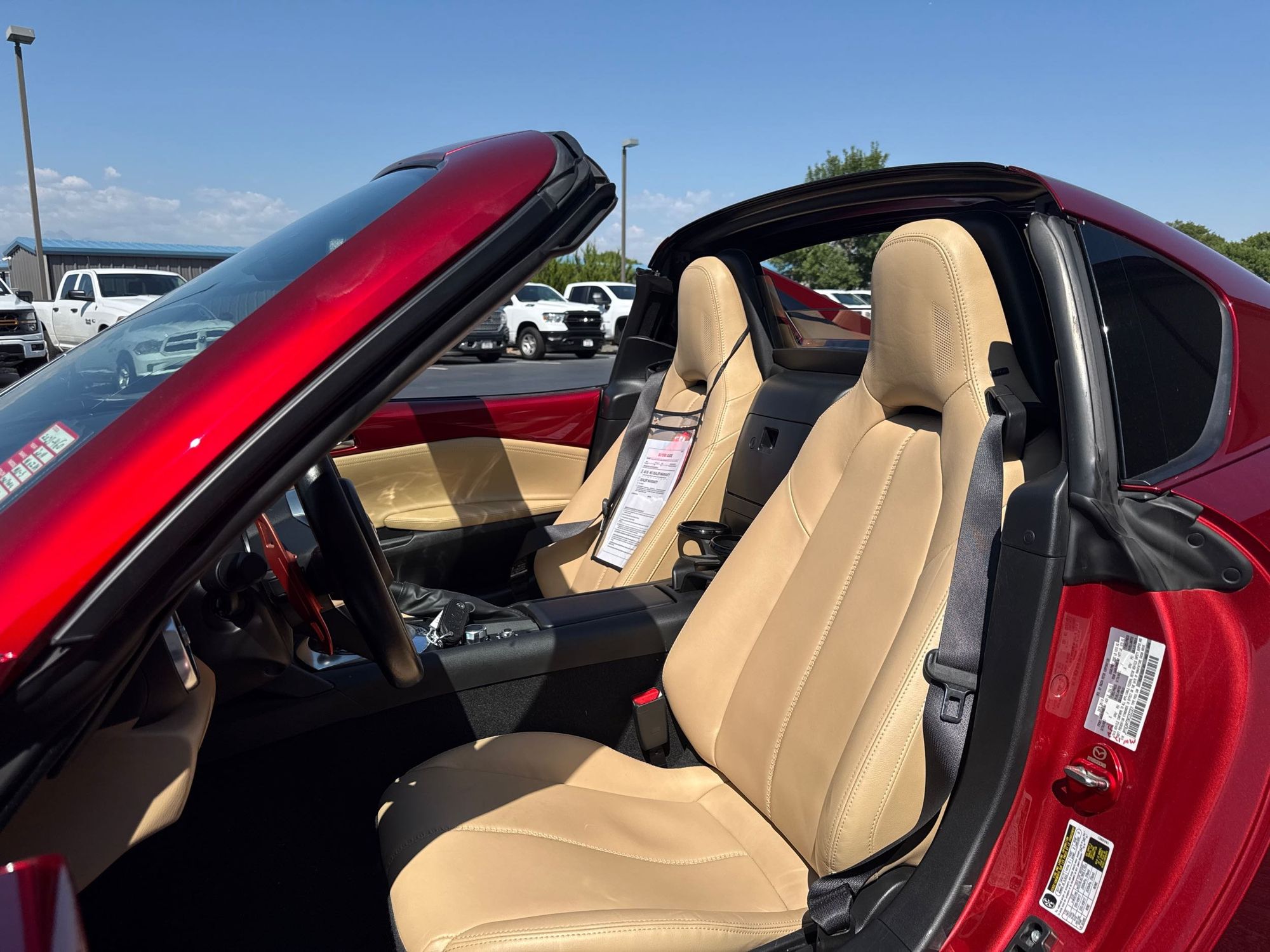 2019 Mazda MX-5 Miata Miata RF Grand Touring photo 30