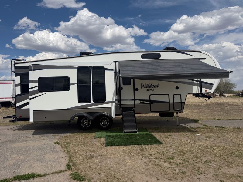 2019 Forest River Wildcat 295rsx