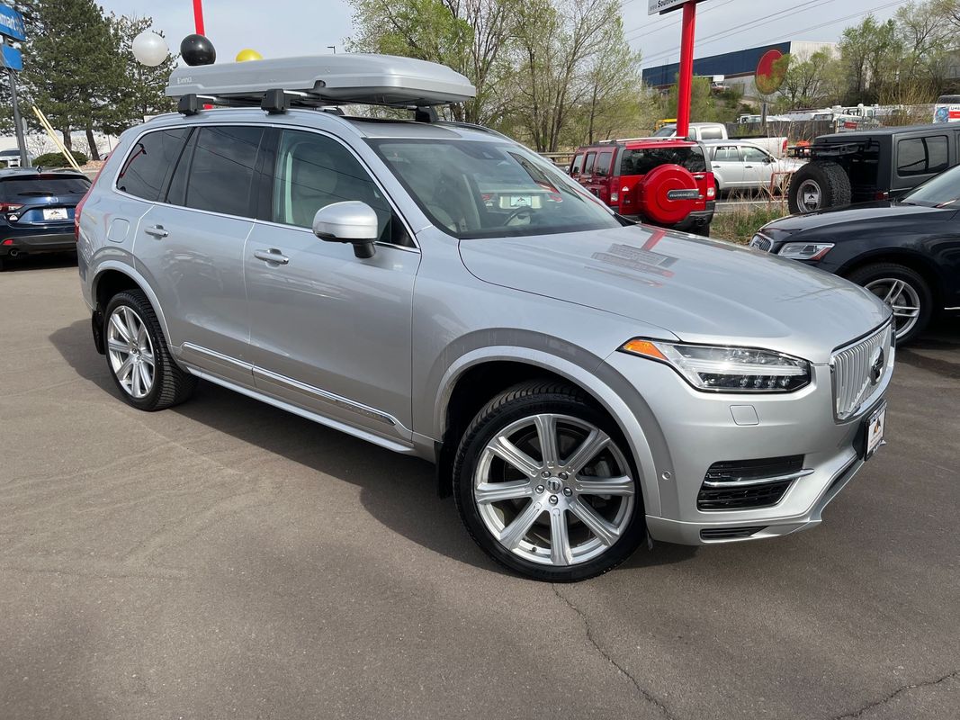 Silver 2017 Volvo XC90 Hybrid Plug-in T8 Inscription eAWD SUV / Crossover All-Wheel Drive 8-Speed Automatic