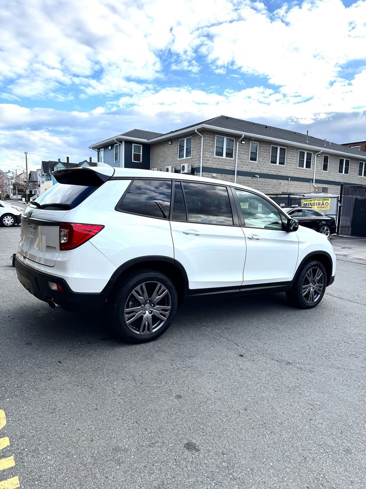 2021 Honda Passport EX-L photo 3