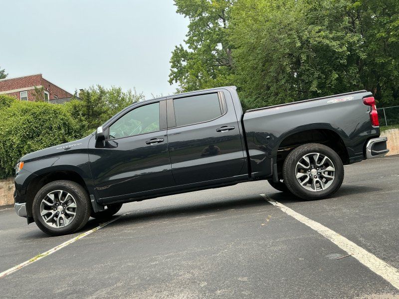 Black 2024 Chevrolet Silverado 1500 Pickup Truck Four-Wheel Drive 8-Speed Automatic