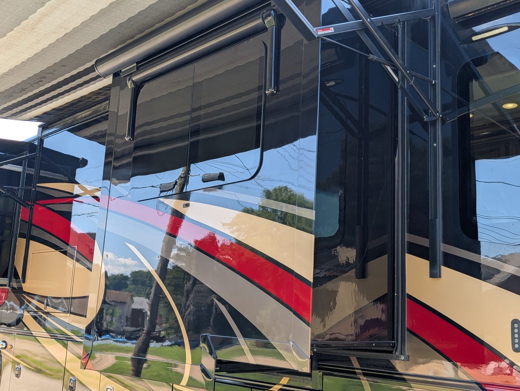 2019 Jayco Embark 25