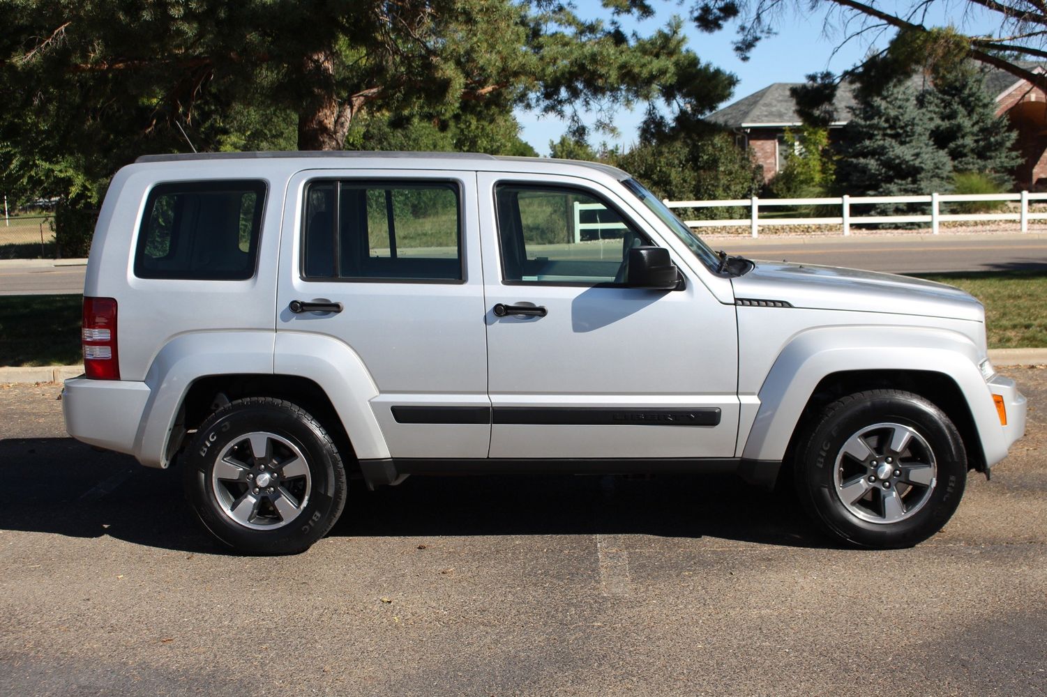 2008 Jeep Liberty Sport | Victory Motors of Colorado