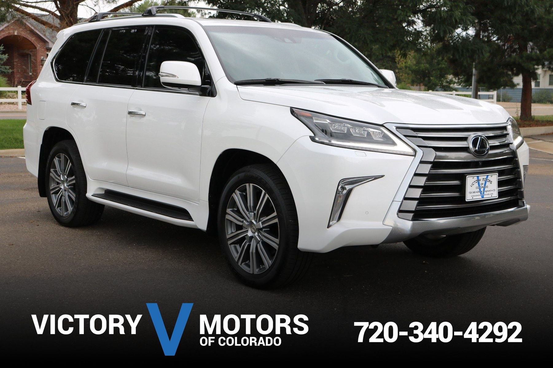 2016 Lexus LX 570 AWD | Victory Motors of Colorado