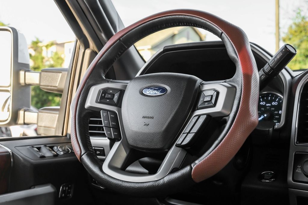 2022 Ford F-250 photo 15