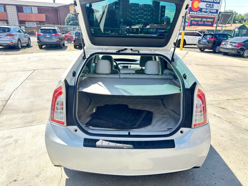 2015 Toyota Prius Two - null exterior view 9
