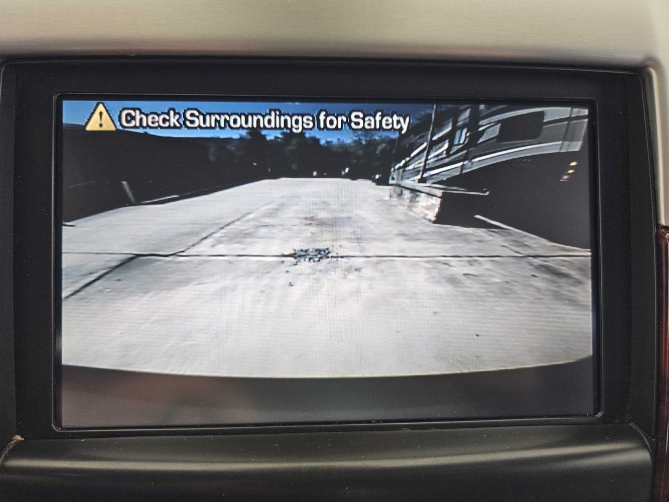 2011 Cadillac Escalade Luxury photo 20