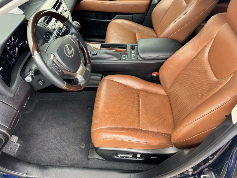 2015 Lexus RX 450h photo 9