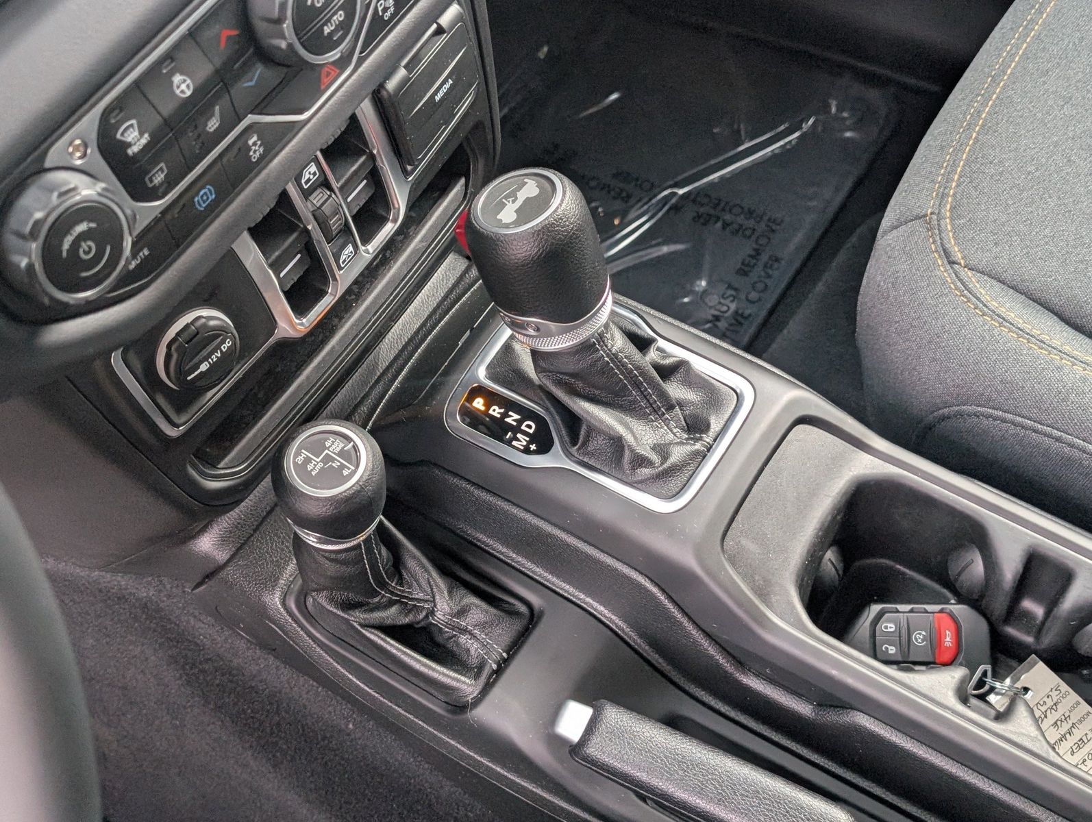2025 Jeep Wrangler 4xe 24