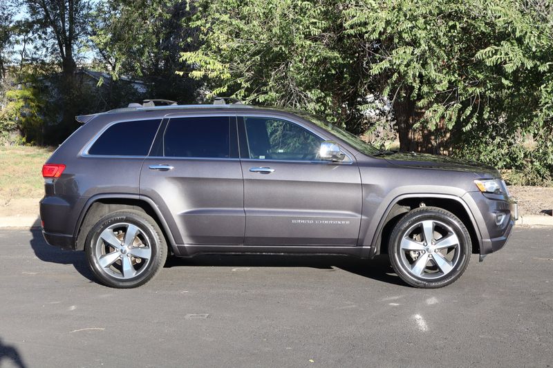 2016 Jeep Grand Cherokee Overland | Victory Motors of Colorado