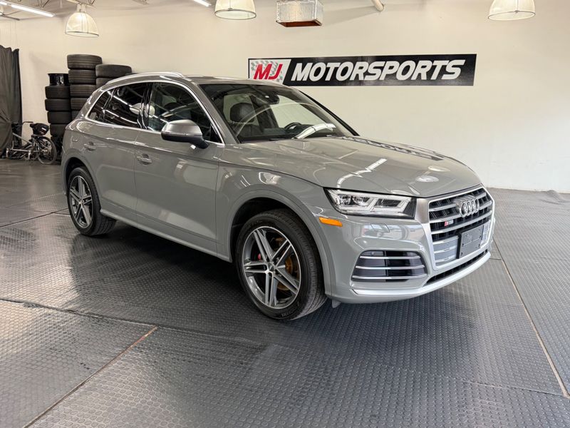 Gray 2019 Audi SQ5 SUV / Crossover All-Wheel Drive 8-Speed Automatic