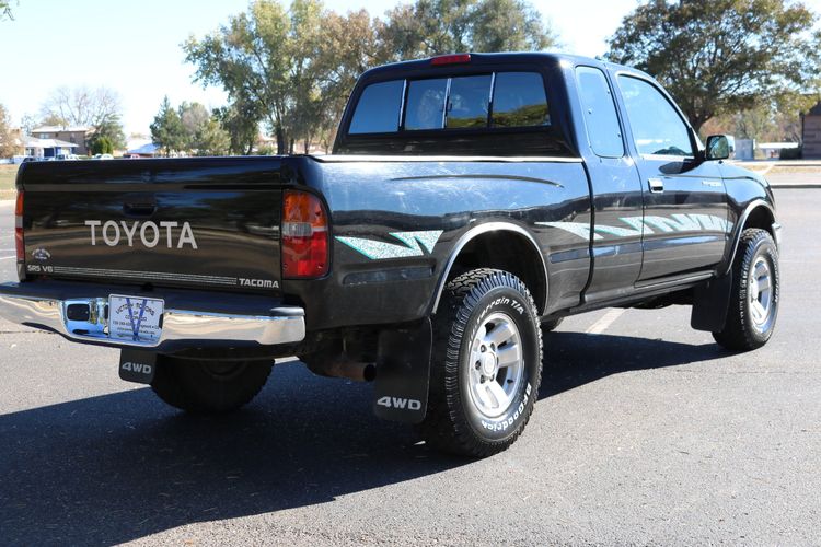 1996 Toyota Tacoma SR5 | Victory Motors of Colorado