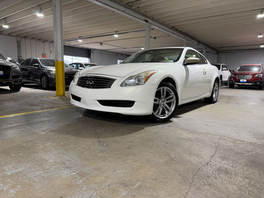 2009 INFINITI G37 x Coupe AWD