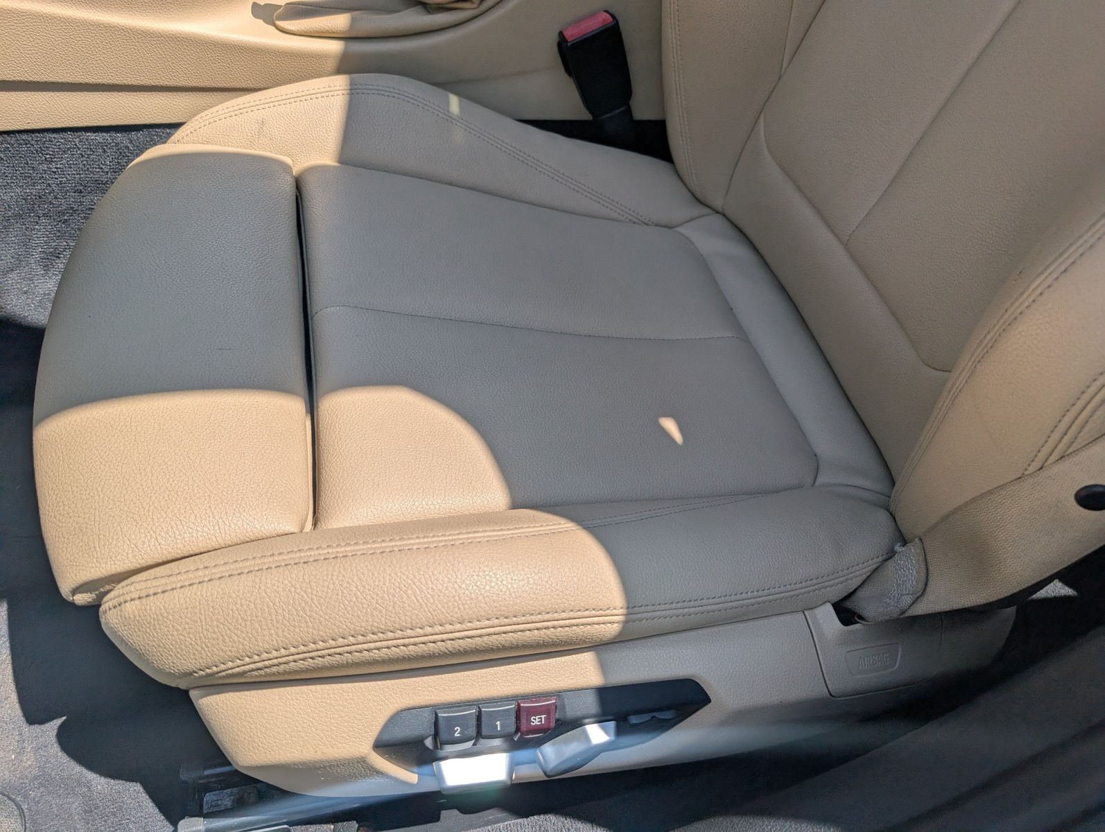 2017 BMW 330i 69