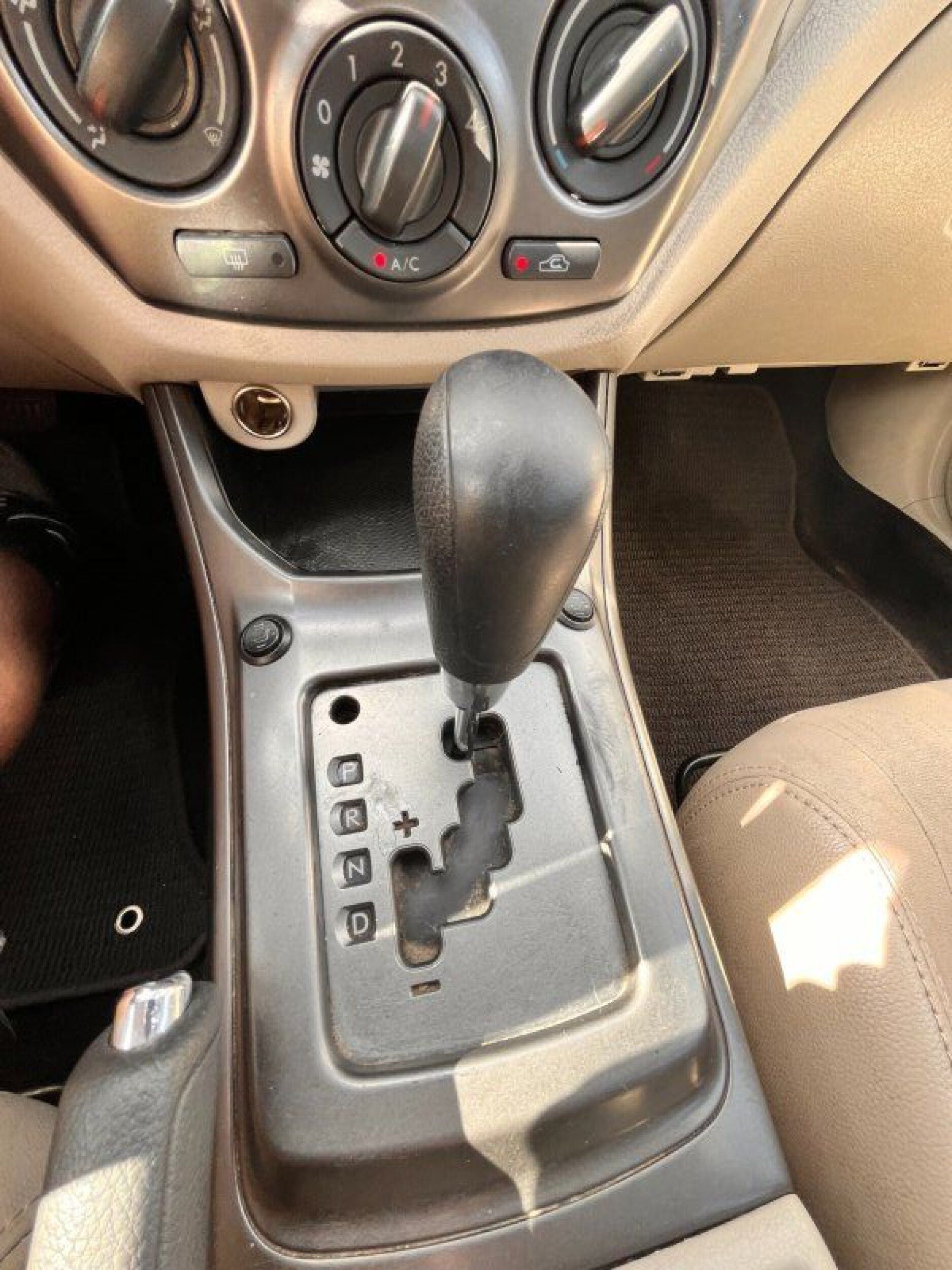 2011 Subaru Impreza 2.5i - Red exterior view 10