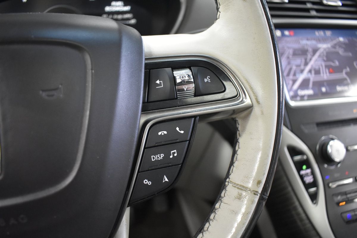 2019 Lincoln Nautilus Black Label