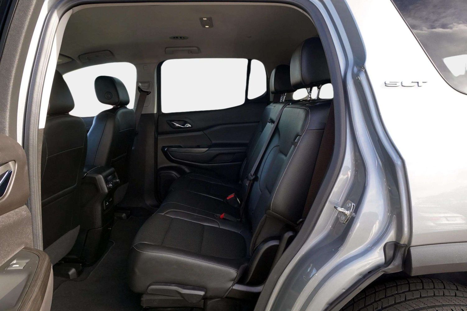 2023 Gmc Acadia SLT photo 18