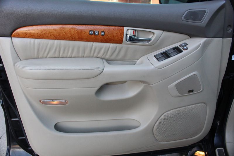 2003 Lexus GX 470 | Victory Motors of Colorado