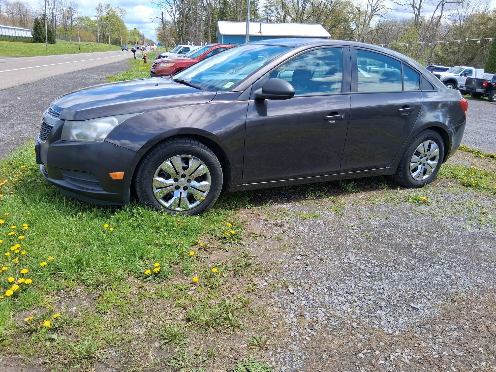 2014 Chevrolet Cruze LS Auto's photo