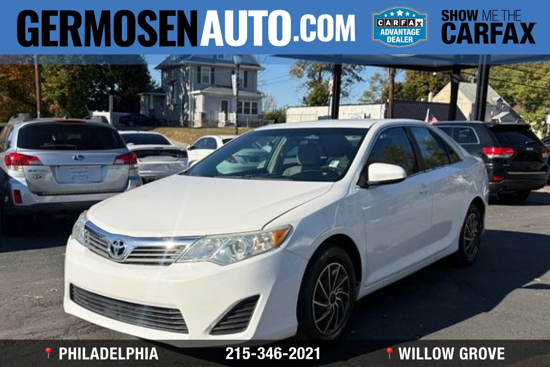 2014 Toyota Camry LE's photo