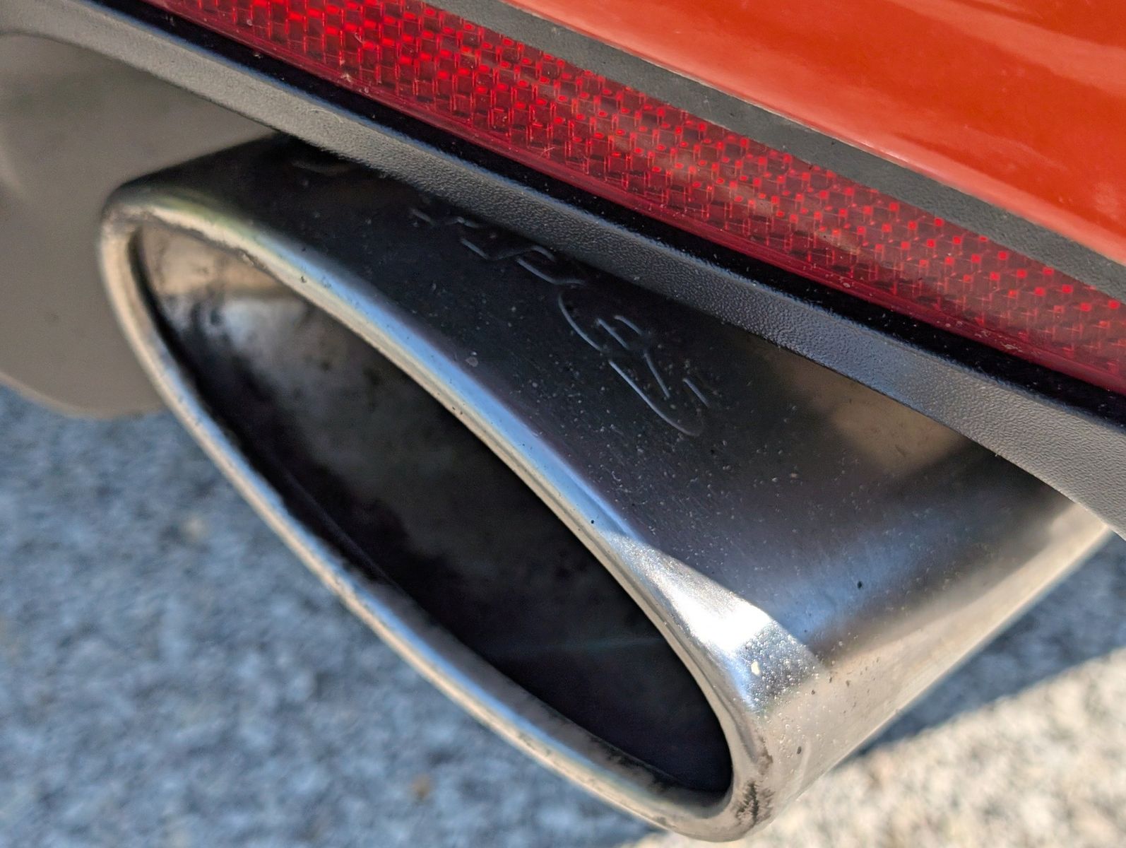 2008 Pontiac G8 35