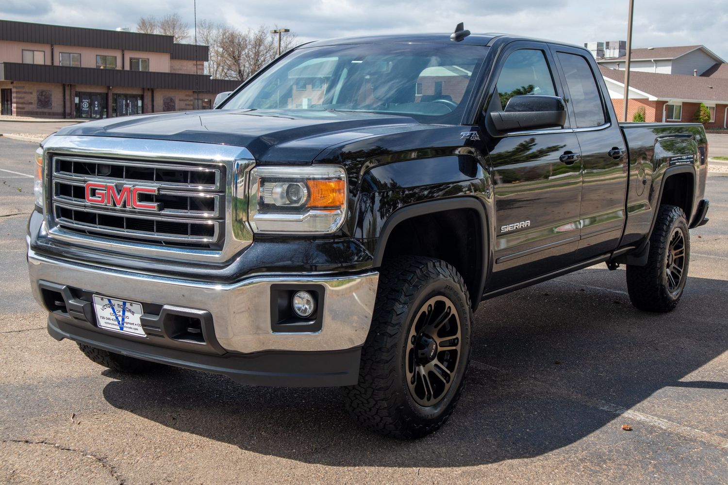 2015 GMC Sierra 1500 SLE | Victory Motors of Colorado