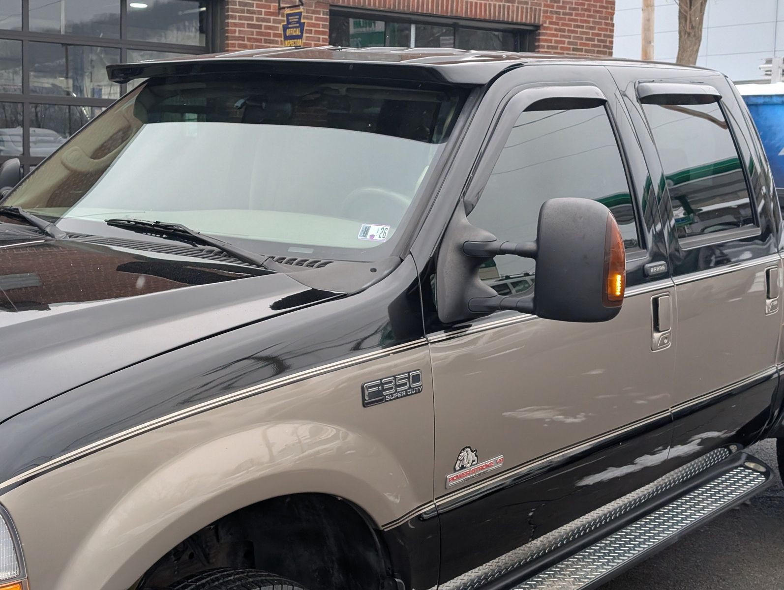 2004 Ford F-350 Super Duty 43