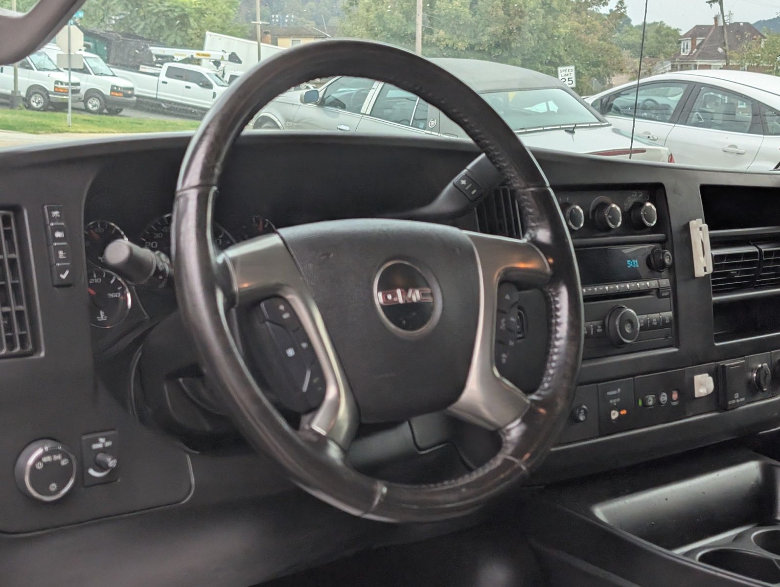 2018 GMC Savana Cargo 20