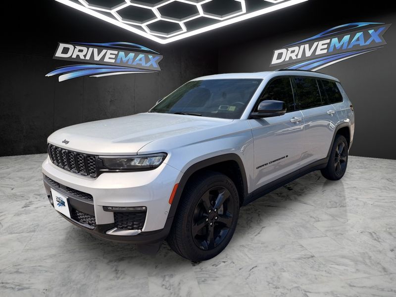  2022 Jeep Grand Cherokee L Limited 4WD   