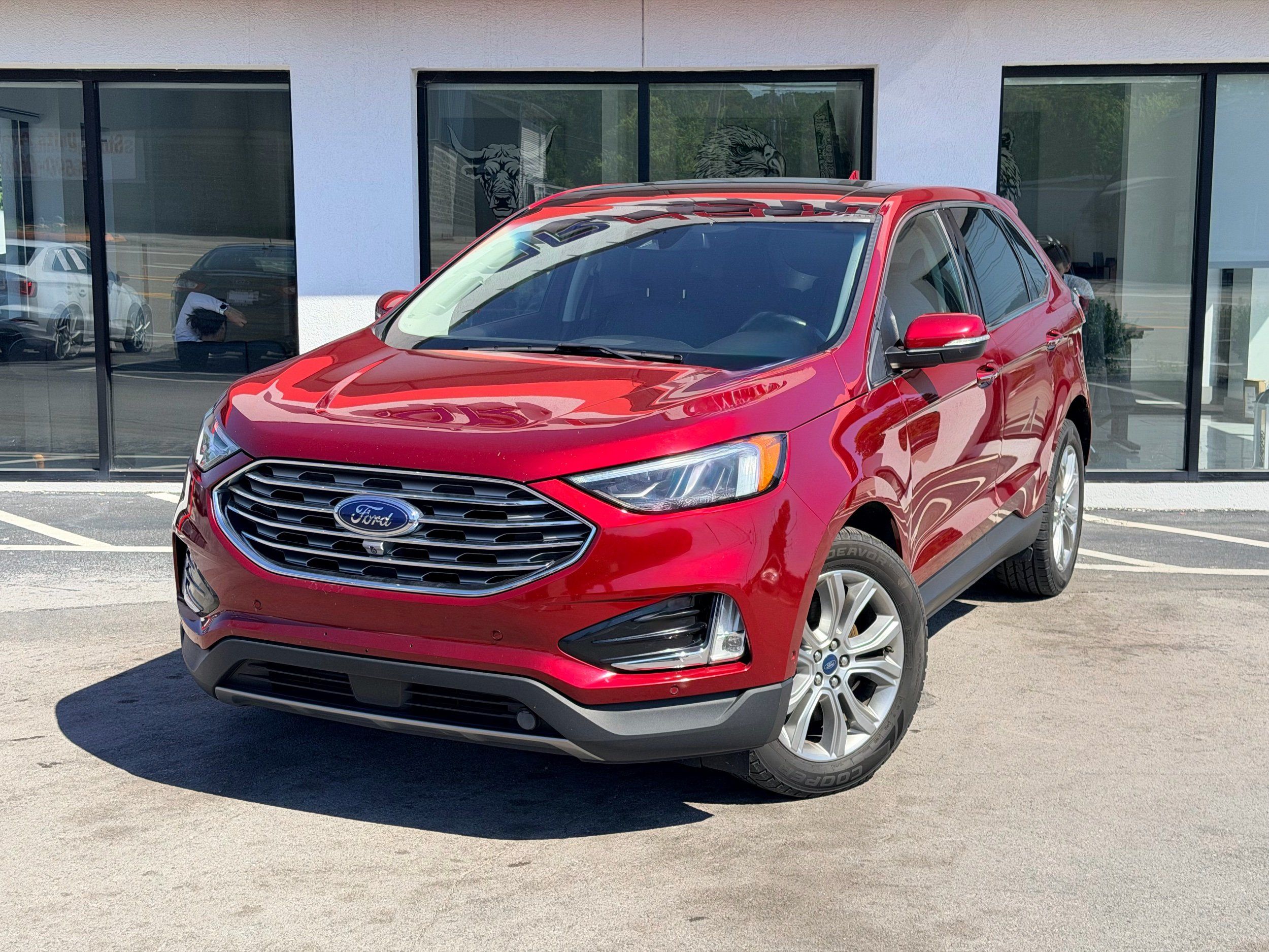 2019 Ford Edge Titanium AWD's photo