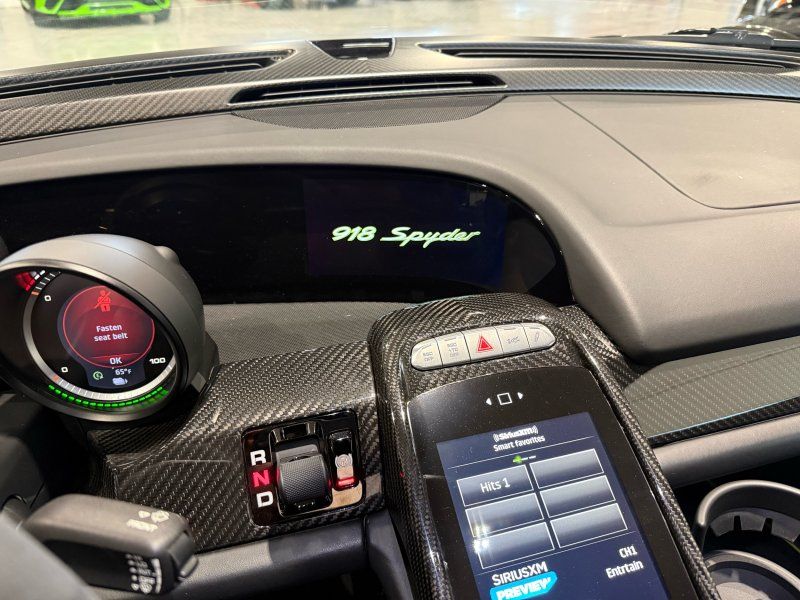 2015 Porsche 918 Spyder, photo 29