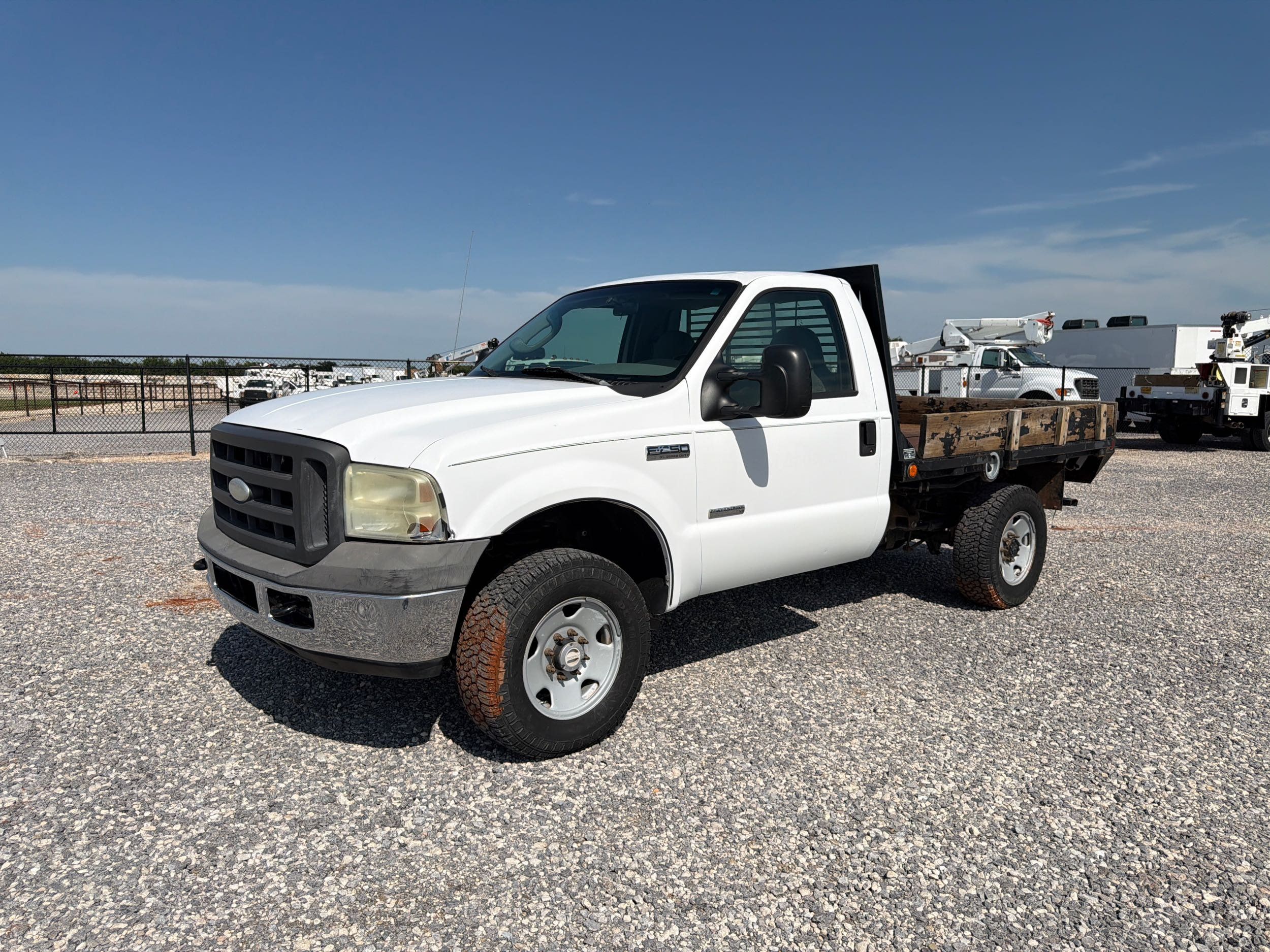2005 Ford F-250 XL 4x4 Regular Cab's photo