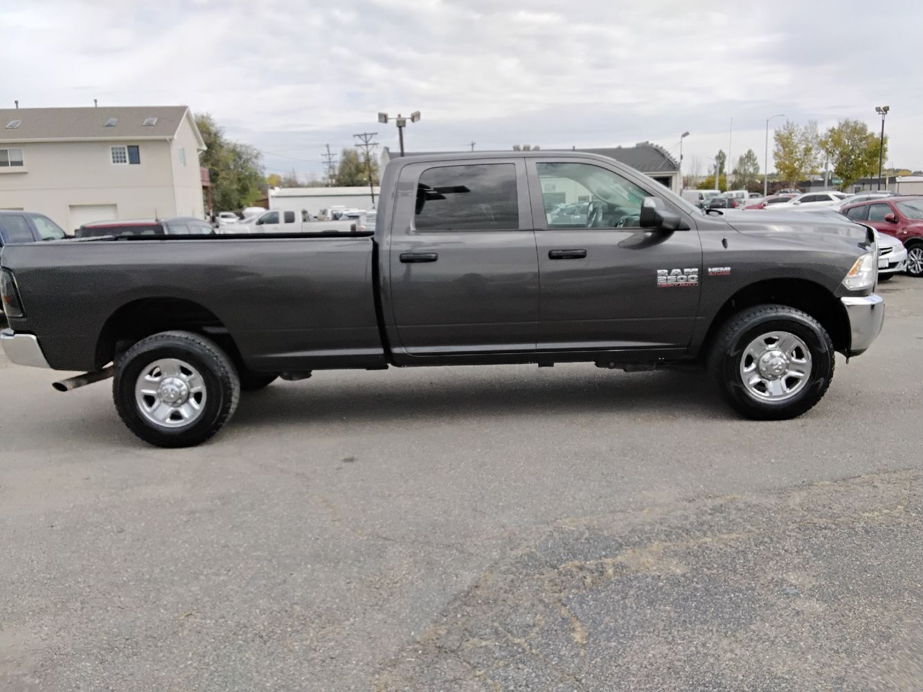 2018 Ram 2500 Tradesman photo 3