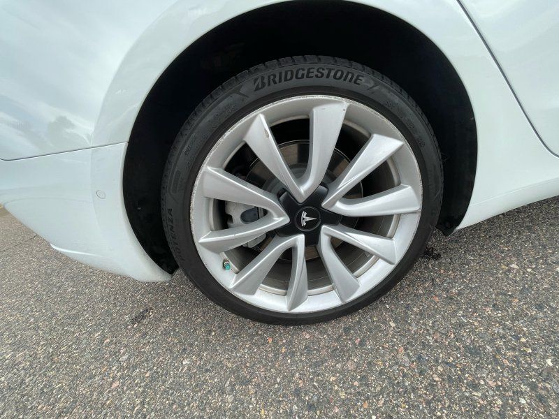 2018 Tesla Model 3 Long Range Dual Motor - Photo 19