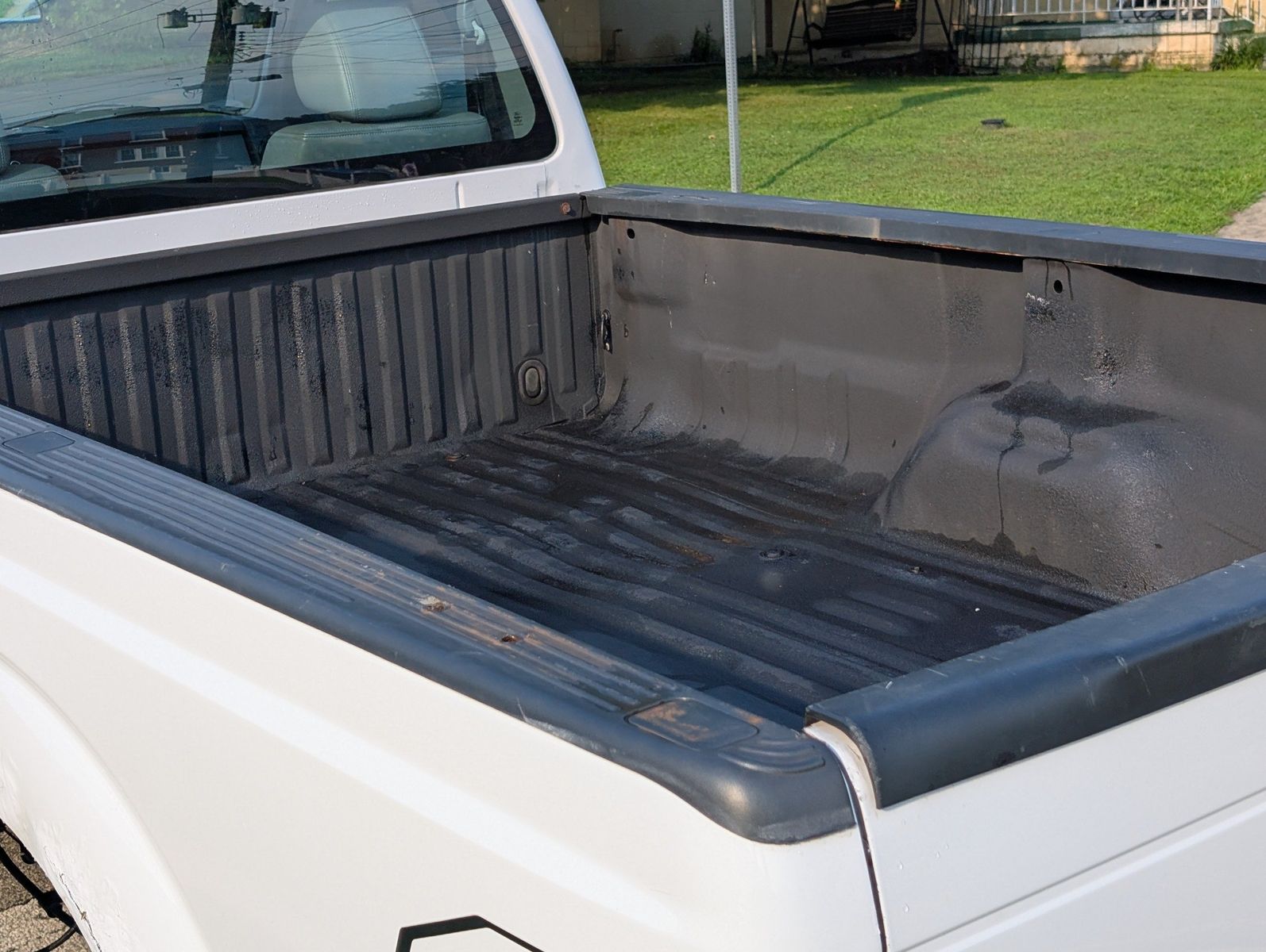 2016 Ford F-250 35
