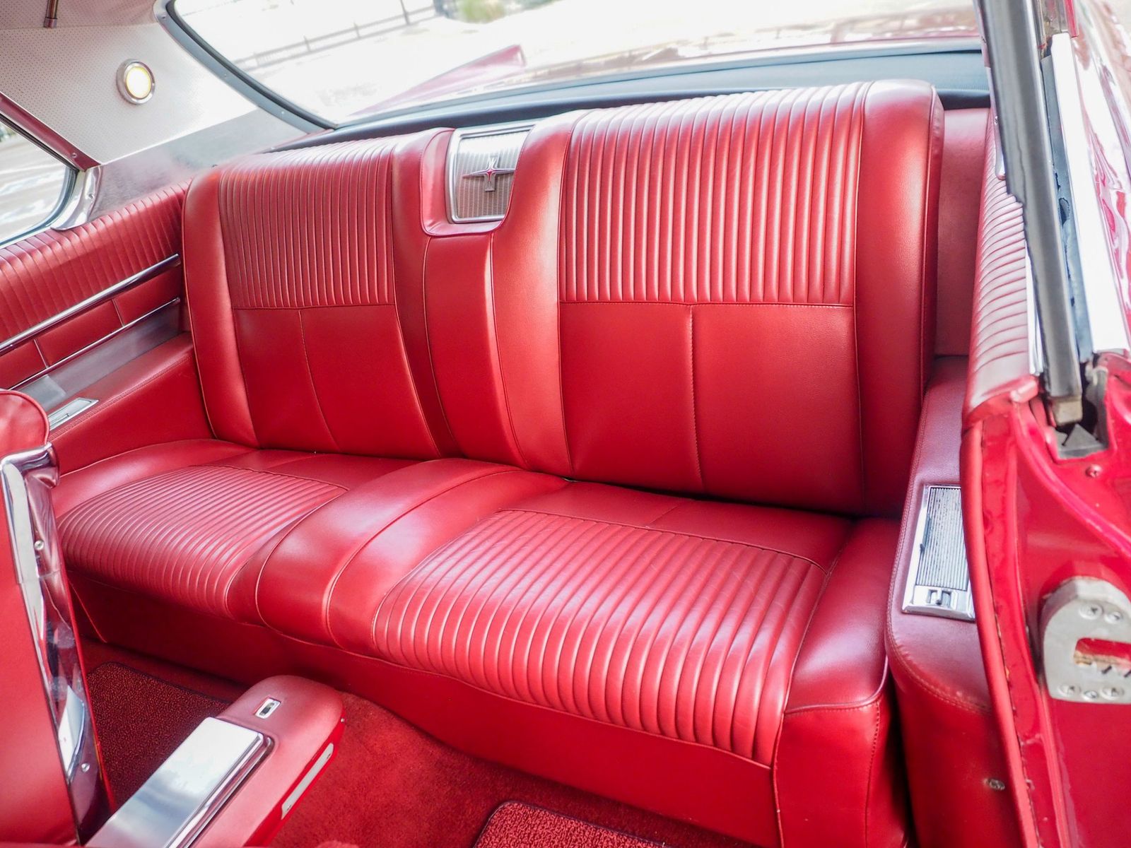 1963 Oldsmobile Starfire 57
