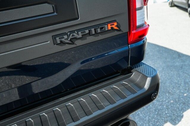 2023 Ford F-150 Raptor photo 11