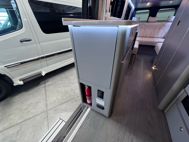 2027 Vacanza-ion-24