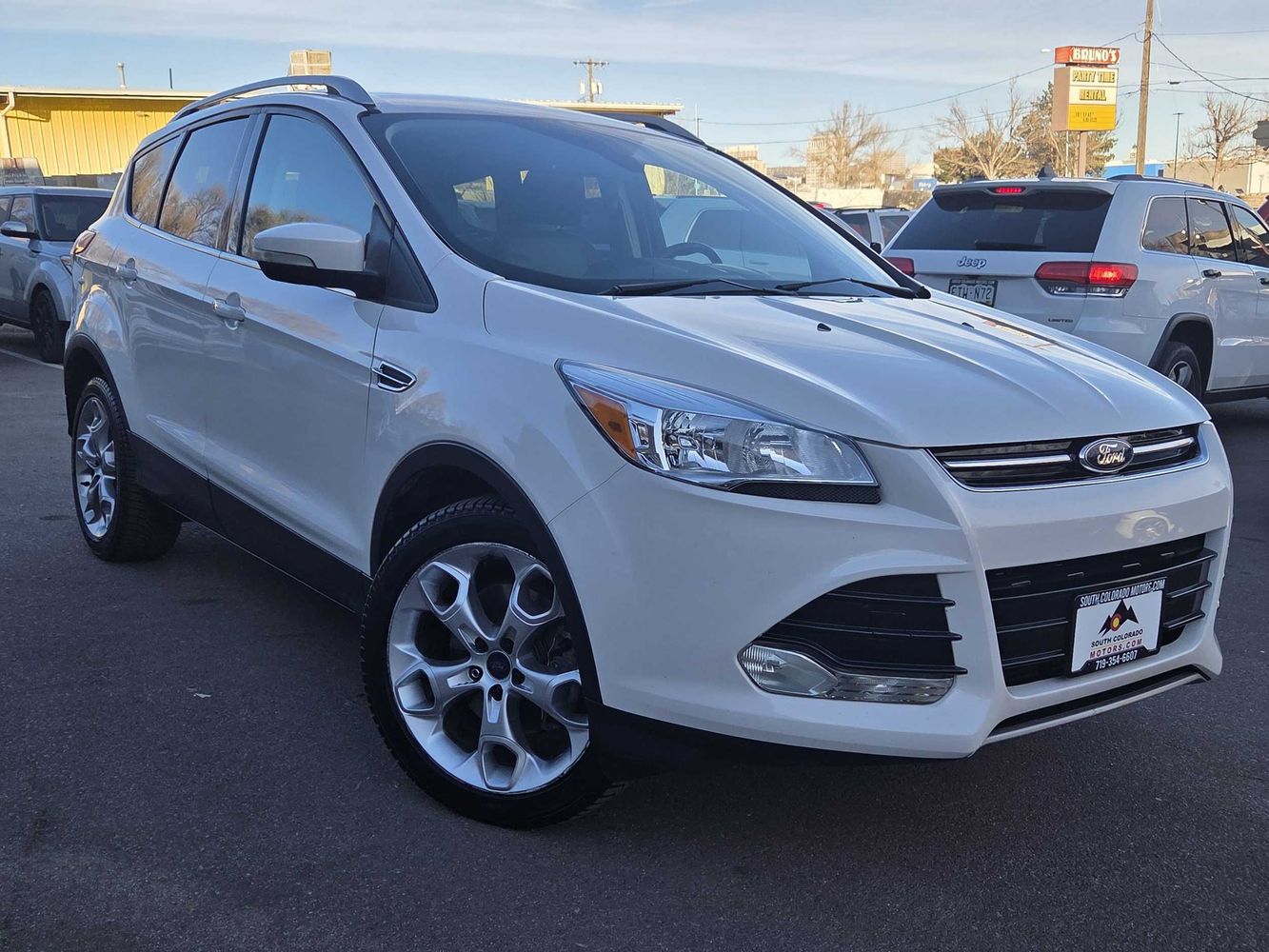 2014 Ford Escape Titanium's photo