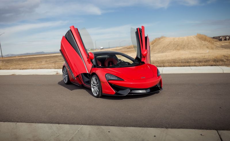2019 McLaren 570S Spider Base | Storm Mountain Motors