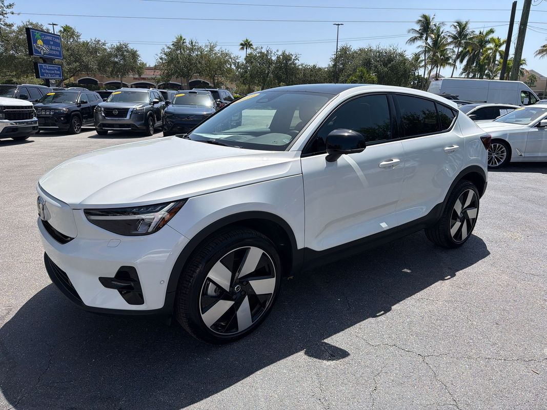 2023 Volvo C40 Recharge Twin Ultimate eAWD