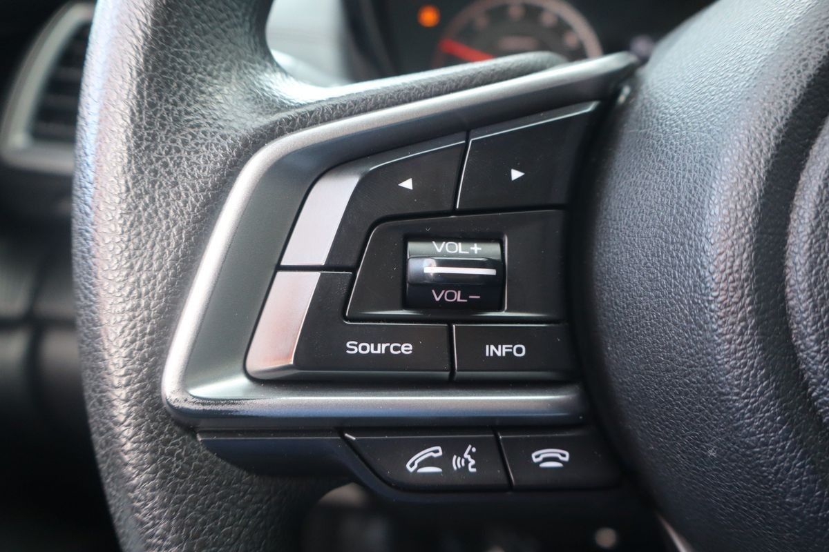 2019 Subaru Impreza 2.0i