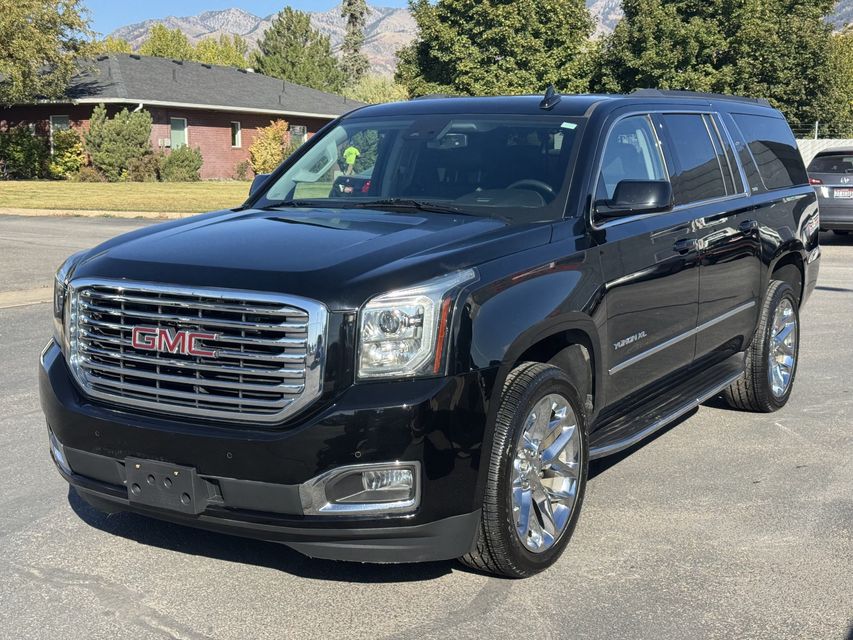 2020 GMC Yukon XL — 4WD SLT, photo 1 of 18