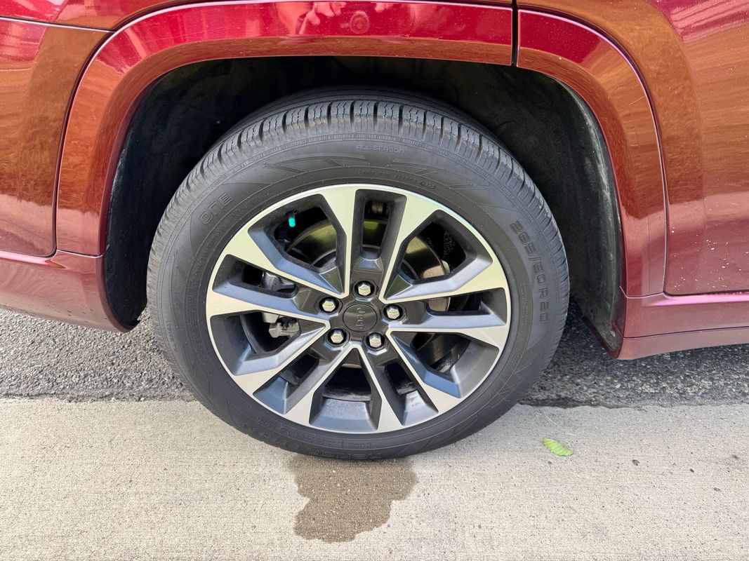 2021 Jeep Grand Cherokee L Overland - Photo 12