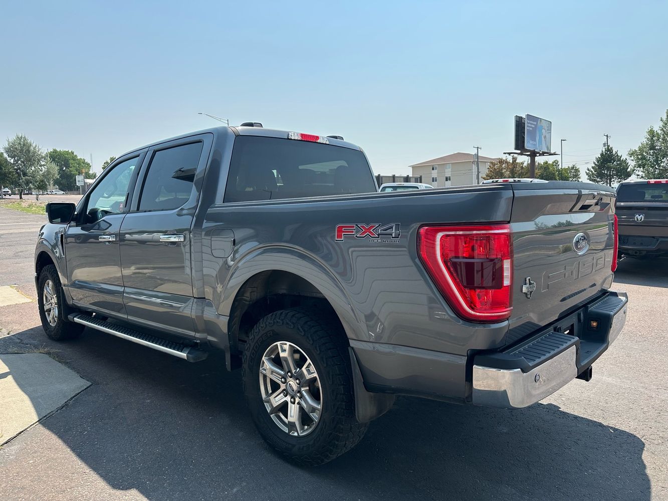 2023 Ford F-150 XLT - Photo 6