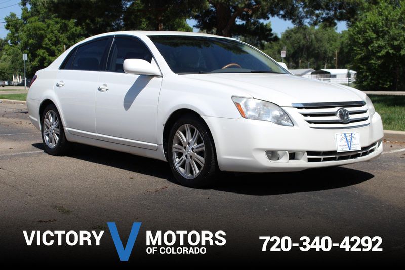 アーモンド 2007 Toyota Avalon Limited | Victory Motors of Colorado