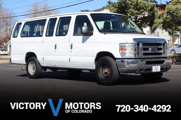 2012 Ford E-Series Econoline Wagon XLT