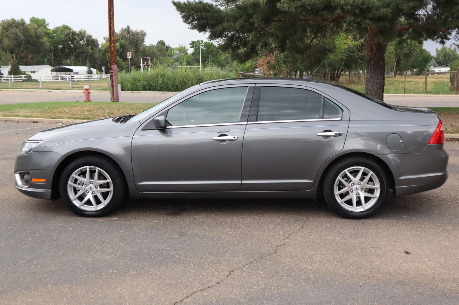 2011 Ford Fusion SEL | Victory Motors of Colorado